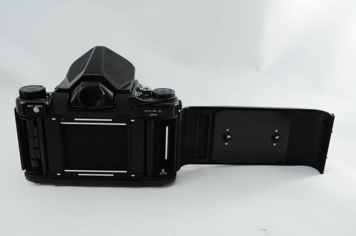 カメラ、光学機器 ☆極上品☆ペンタックス PENTAX 6×7 67 ボディ
