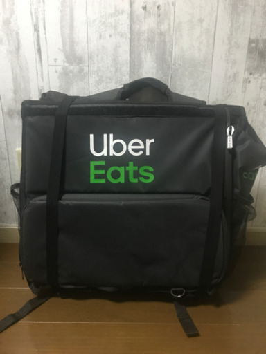 ウーバーイーツ（Uber Eats）折り畳み式配達用リュックサック（入手困難な非売品）uber バッグ　リュック　最新版　新品 