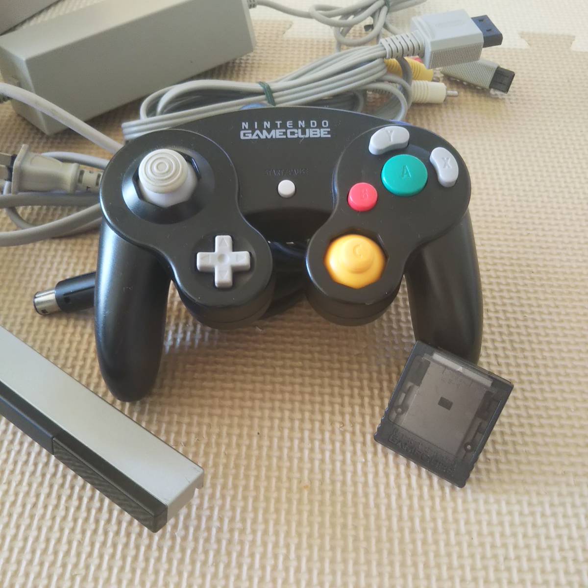 Nintendo 任天堂 Wii Gc Rvl 001 本体 ウィー ゲームキューブ すぐ遊べる セット おまけ コントローラー リモコン ソフト 他 Wii本体 売買されたオークション情報 Yahooの商品情報をアーカイブ公開 オークファン Aucfan Com