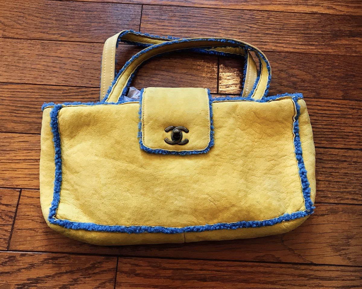 シャネル CHANEL ムートンバック イエロー×ブルー