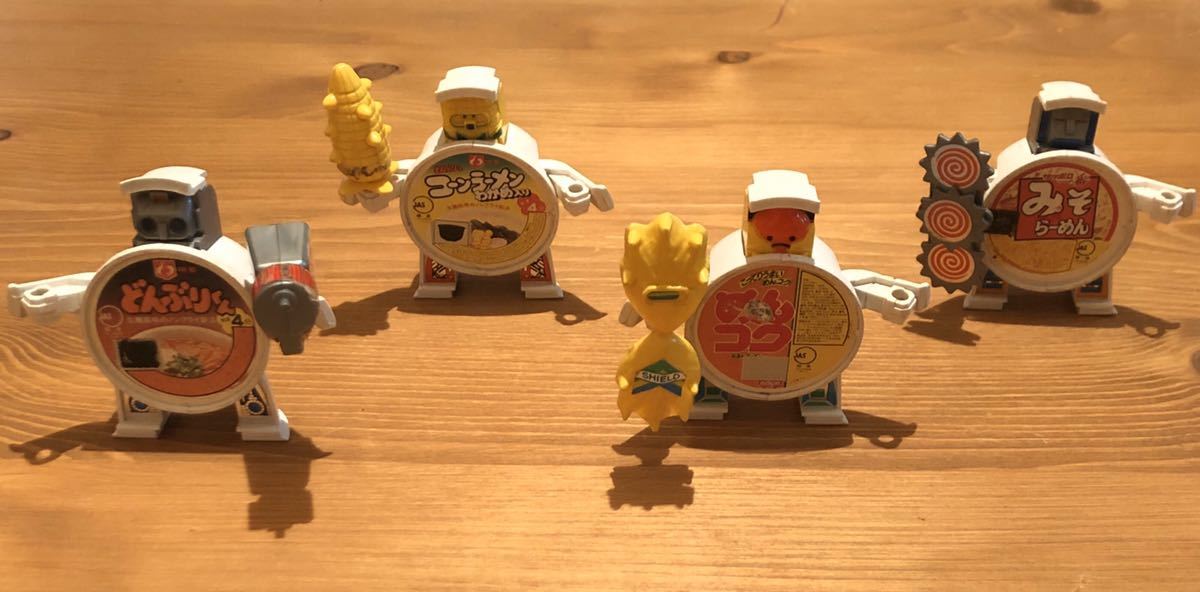 ロボNINブログ ドリンクマン テレコマ戦士どんぶりマン・カップマン 
