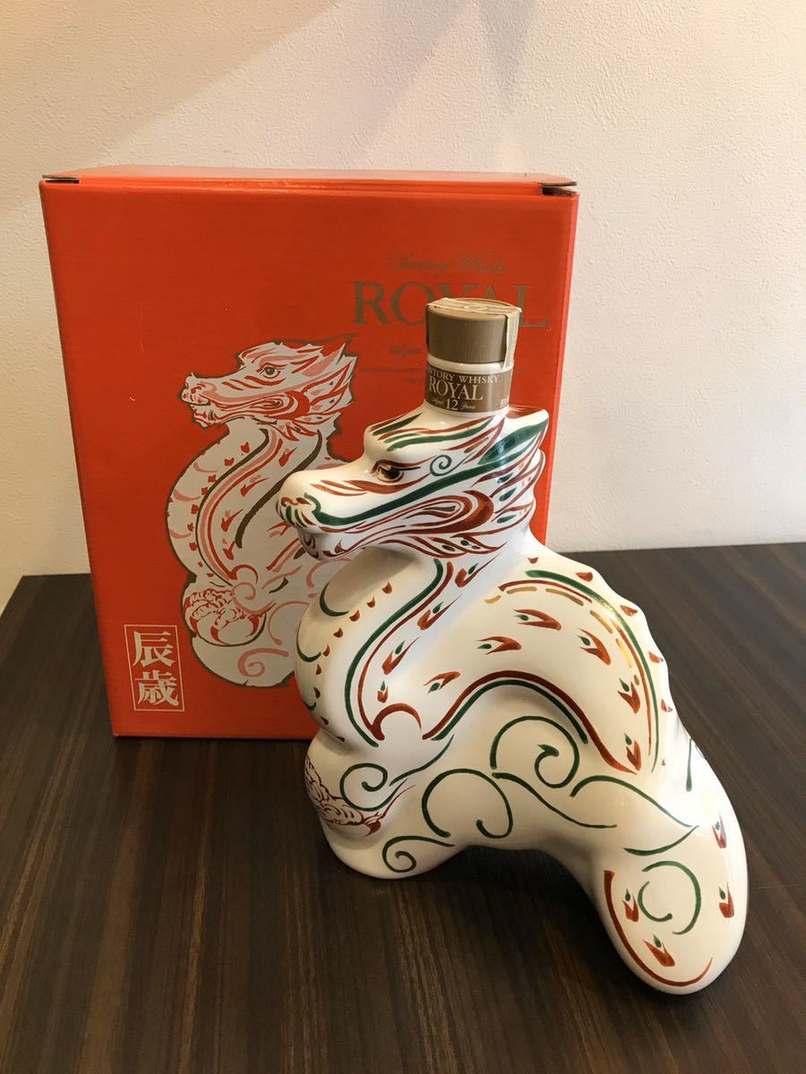  KS SUNTORY ROYAL 12年 干支ボトル 2000 辰歳 600ml 43% 重量1238g 龍 サントリー ローヤル WHISKY 国産ウイスキー 古酒 未開栓 陶器(日本)｜売買されたオークション情報、yahooの商品情報をアーカイブ公開 日本