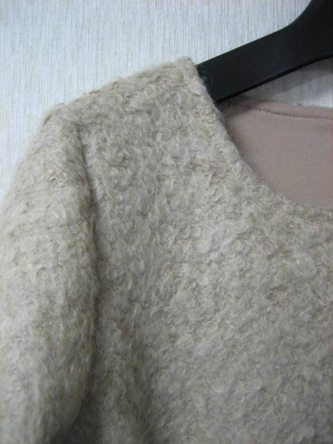 新品 ウール混大きなループニット 裏地付きワンピース 丈105㎝ま(ワンピース)｜売買されたオークション情報、yahooの商品情報をアーカイブ公開 - オークファン ワンピース