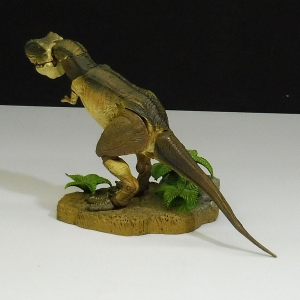 mBU570b [人気] 海洋堂 特撮リボルテック 002 大魔神 LR-022 ティラノサウルス | フィギュア U 大魔神 完成品 フィギュア 大魔神|HARDOFFオフモール（オフモ 海洋堂|リボルテック 海洋堂オンラインストア