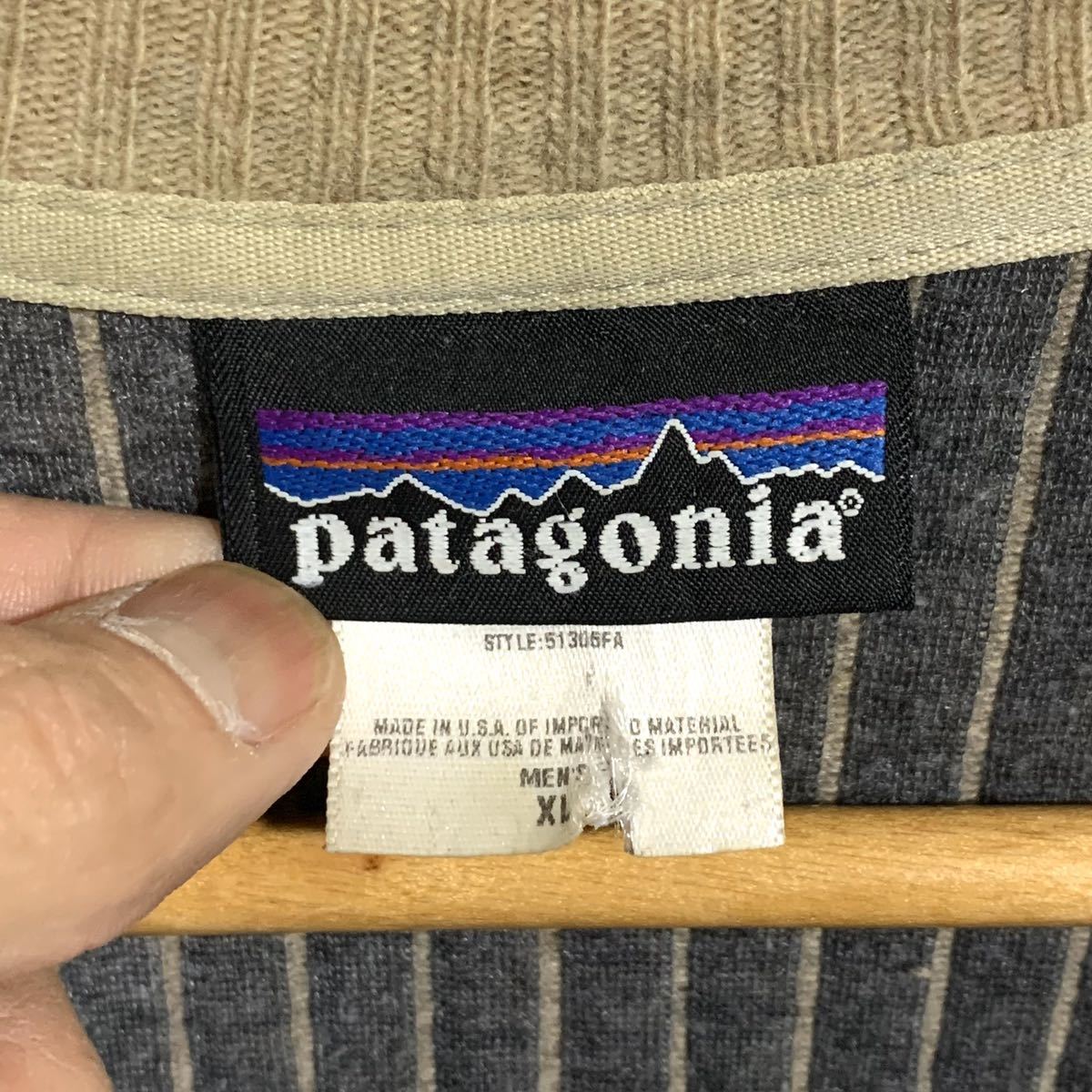 パタゴニア patagonia(パタゴニア) &frasl; Patagonia Vネック Vネック&frasl;L&frasl;ポリエステル&frasl;NVY&frasl;43425&frasl;USA製 古着 patagonia 志木 M SYNCHILLA PATAGONIA 90'S 通販 セーター （ブラック