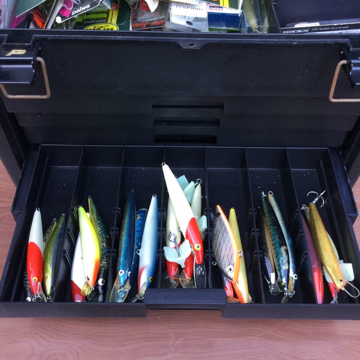 ルアー タックルボックス 大量セット Plano バス釣り スズキ 海釣り エギ ジグ フィッシング 売買されたオークション情報 Yahooの商品情報をアーカイブ公開 オークファン Aucfan Com