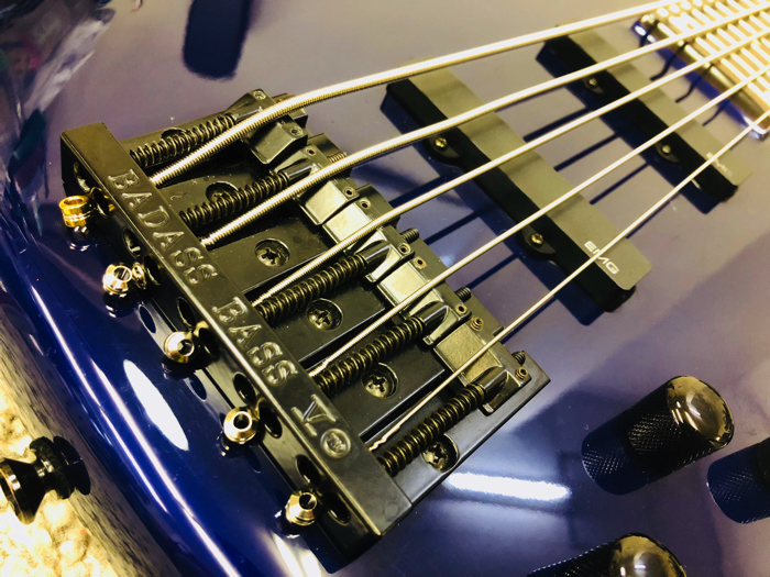 品 Fernandes / フェルナンデス Gravity 5 Deluxe 5弦ベース スルー