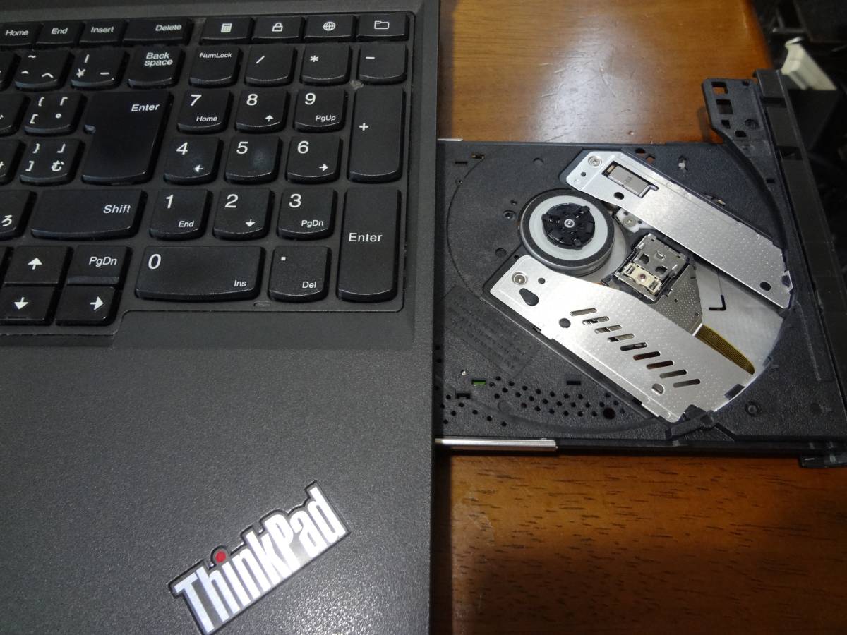 Lenovo ThinkPad L540 インテル　第4世代　Intel Core i7 4600M 2.9GH　メモリ 8G SSD 240G (新品）DVDドライブ　WIN10 pro　頑丈 _9