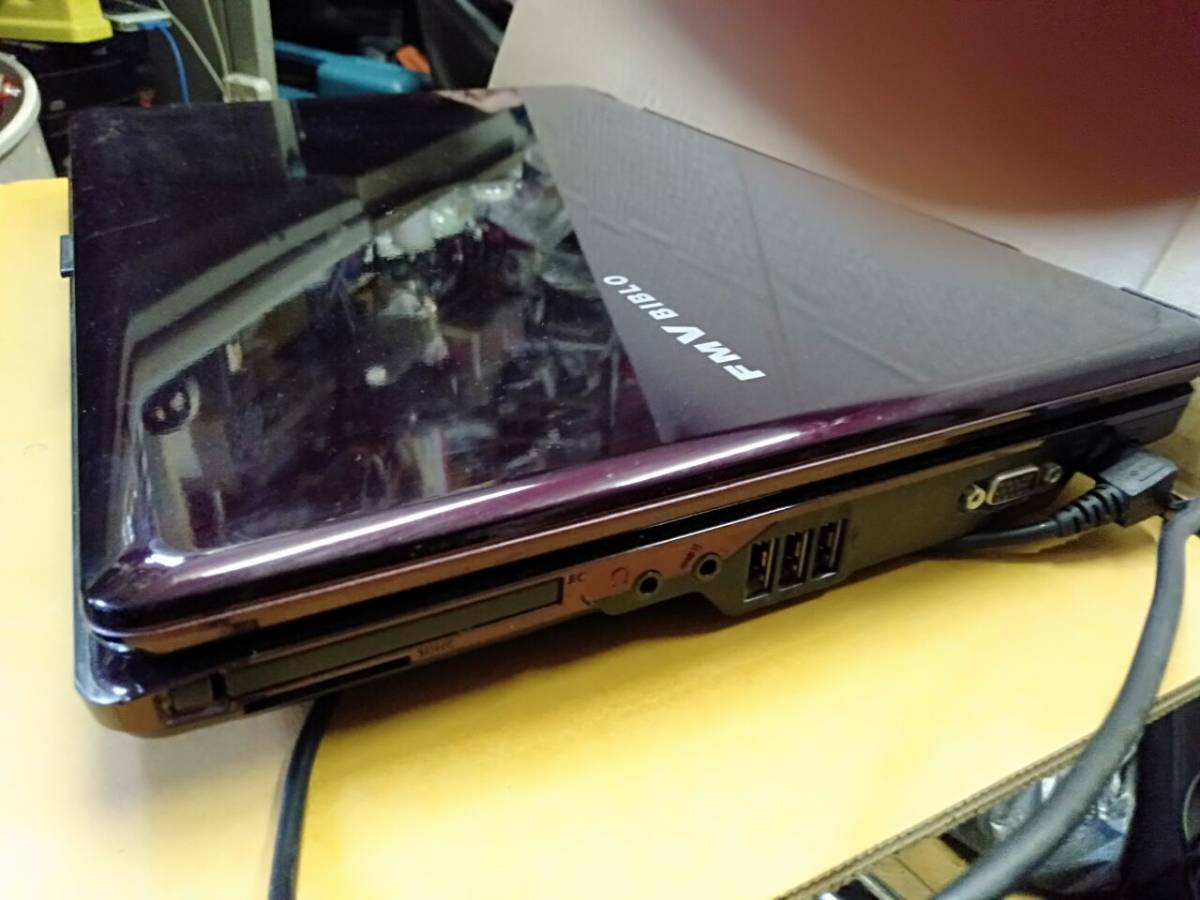 FUJITSU 富士通 FMVNFD50CG Core2Duo 2053GHz 4GB 320GB DVD 