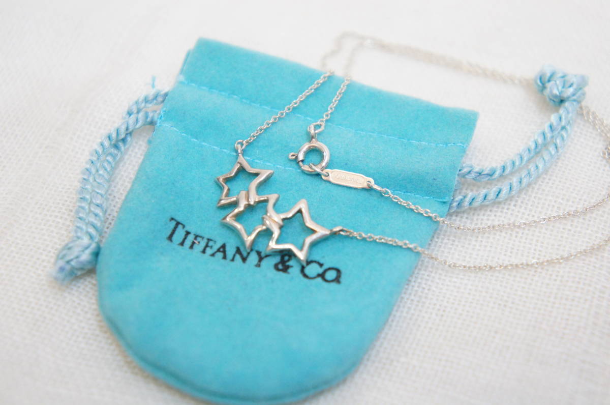 Ｙ55009Ｔ　TIFFANY&Co. ティファニー トリプルスター ペンダント ネックレス 925 SV シルバー 星【中古品】 ティファニー \u0026 Tiffany Silver, T\u0026Co Vision