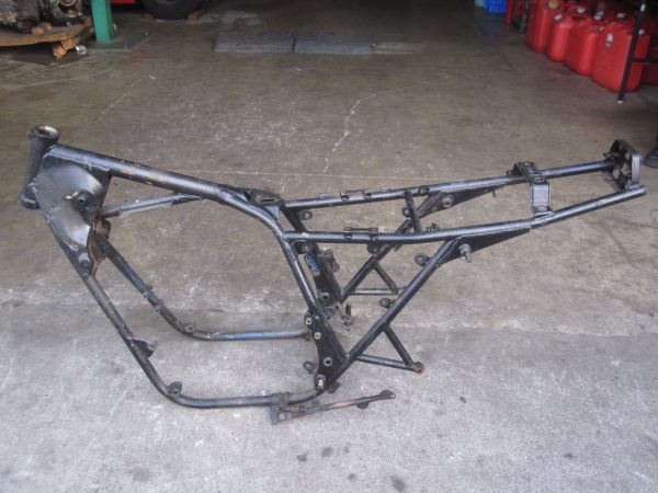 Z500B2 現地タイトル付きKZ500Bフレ－ム 検索Z400FX Z550FX