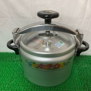 RIKEN 鍋のYahoo!オークション(旧ヤフオク!)の相場・価格を見る｜Yahoo