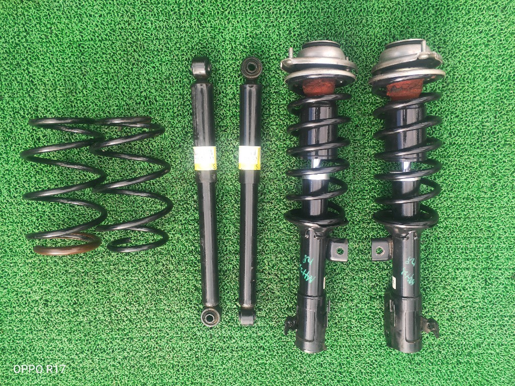 ワゴンR MH23S MJ23S ストラット サスペンション 左右 リアショック