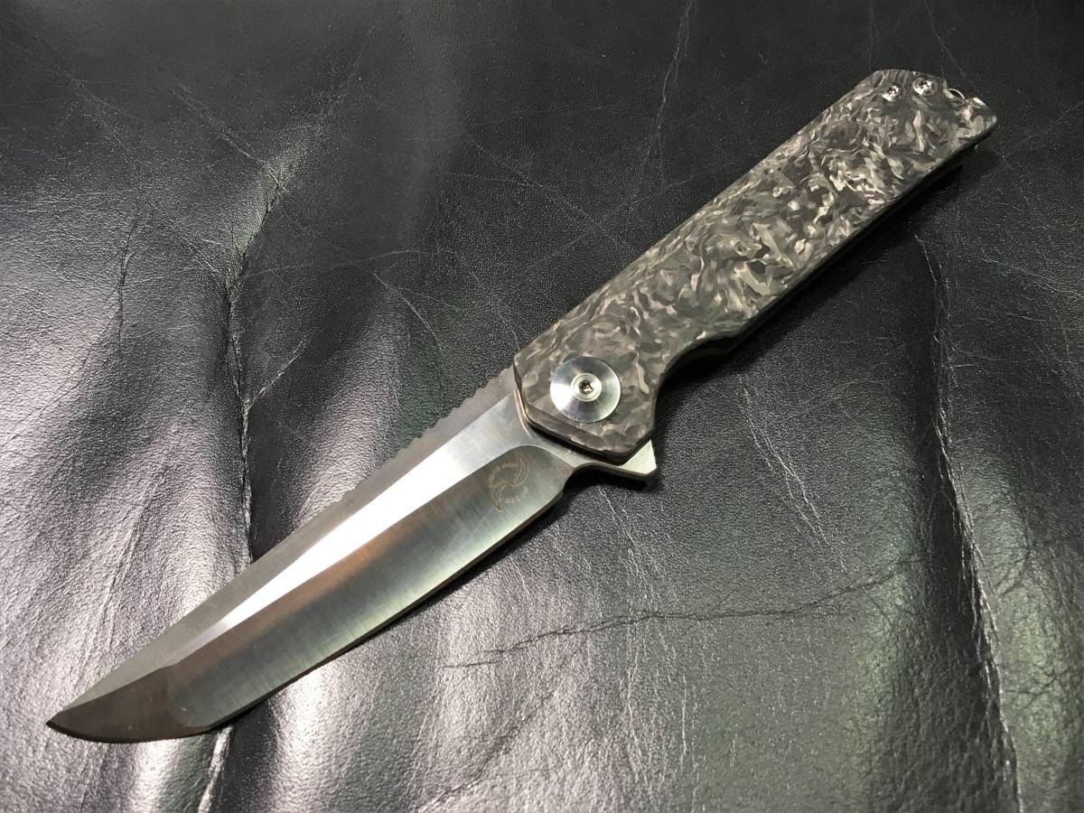 Liong Mah Warrior | Knife Frame Lock - Two M390 V2 Design Carbon Designs CF (3.375