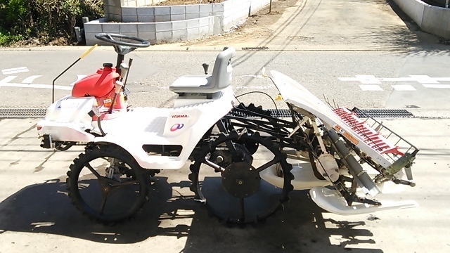 ヤンマー 乗用田植機 すこやか Pe-1 クランク式 4条植え 4馬力 