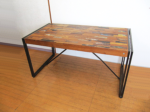 Dining table ディーボディー d-Bodhi ディーボディ ストッパー機能