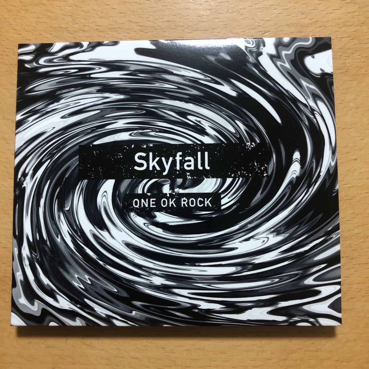 CD 【会場限定盤・正規品】ONE OK ROCK Skyfall CD