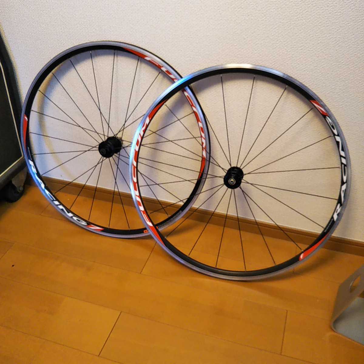 最安値，大人気 FULCRUM 2017 RACING 7 F/R WHEEL SET フルクラム レーシング7 ラージリム 前後 ホイールセット(リム、スポーク)｜売買されたオークション情報、yahooの商品情報をアーカイブ公開 - オークファン リム、スポーク