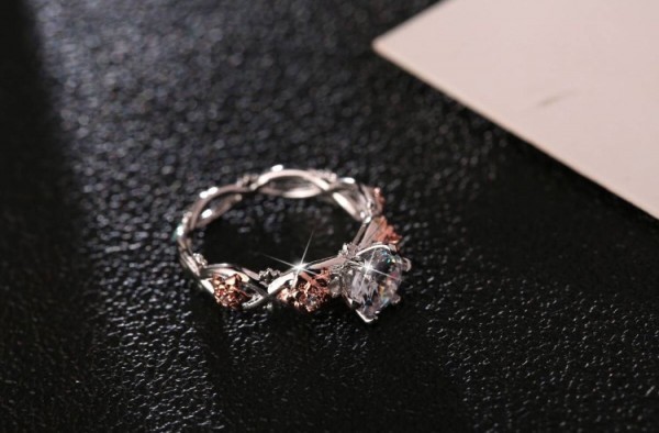 18個☆ダイヤモンドリング　1ct #プラチナ加工＃_4