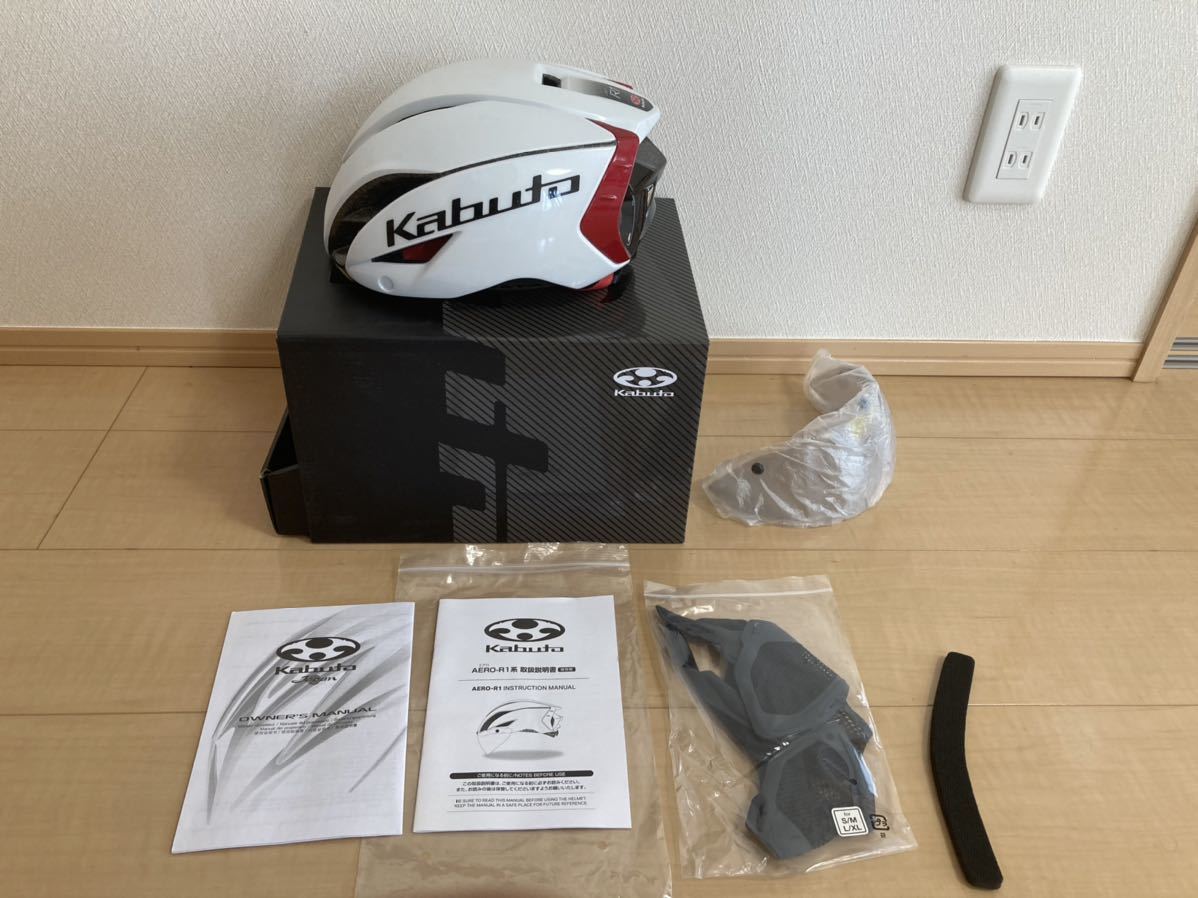 【送料無料，限定セール】 OGK KABUTO オージーケーカブト AERO R1 エアロR1 ヘルメット パールホワイトレッド(Mサイズ)｜売買されたオークション情報、yahooの商品情報をアーカイブ公開 - オークファン 大人用