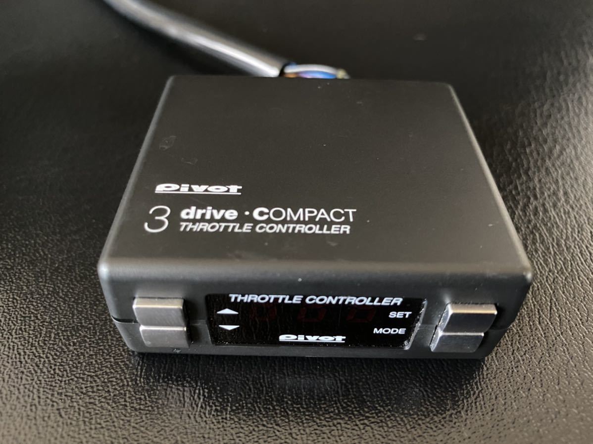 Pivot 3 drive COMPACT スロットルコントローラー PIVOT スロットルコントローラー | pivot ピボット スロットル 3-drive