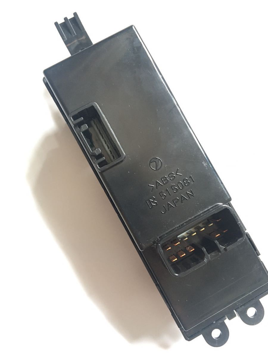 R2 スバル 純正 セール 銀座 0 即決 スバル R2 RC1/2 純正 パワーウインドスイッチ 126 作動確認済み