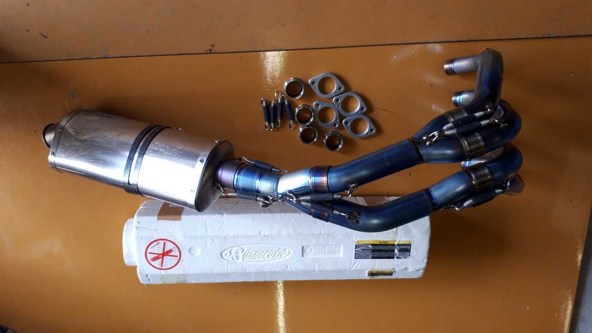 AKRAPOVIC YZF-R6 アクラポビッチ Akrapovic チタン (アクラポヴィッチ