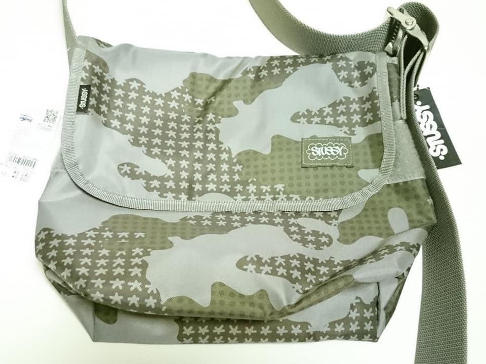 新品タグ付き！STUSSY/ステューシー/迷彩カモフラージュ柄ショルダー 