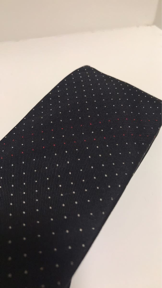 Krisvanassche クリスヴァンアッシュ ネクタイ 黒 ドット 伊勢丹新宿店購入 イタリア製 男性用 売買されたオークション情報 Yahooの商品情報をアーカイブ公開 オークファン Aucfan Com