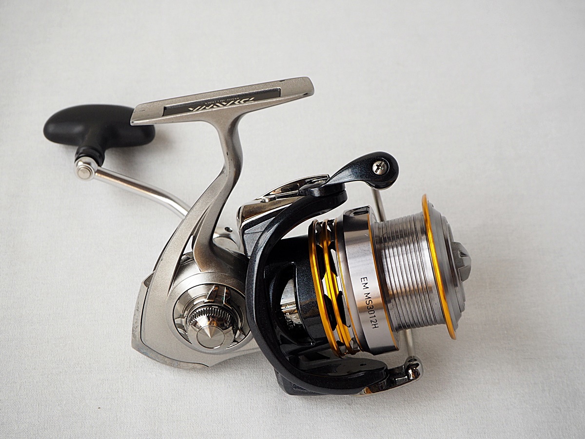 0 EM MS ダイワ(Daiwa) スピニングリール | 1 3012H (3000 (3000サイズ