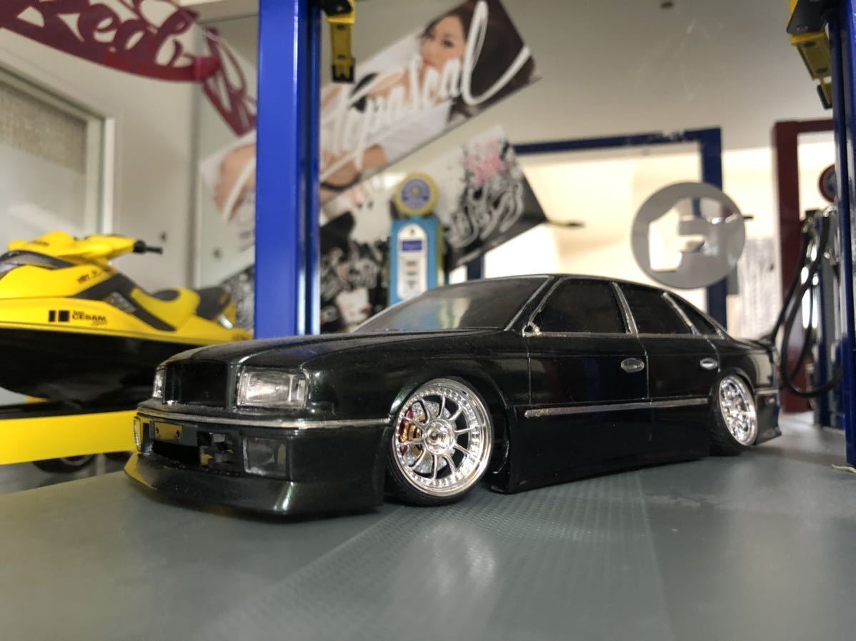 完成品 アオシマ ニッサン 日産 プレジデント Vip ジゴロ 車高調 完成品 売買されたオークション情報 Yahooの商品情報をアーカイブ公開 オークファン Aucfan Com