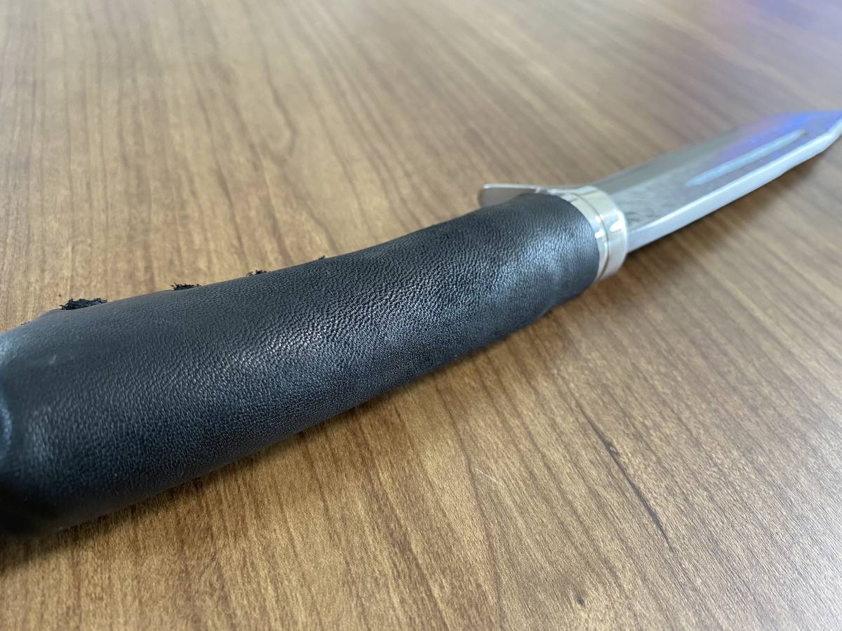 晶之作 販売 鍛冶屋トヨクニ 土佐アウトドア剣鉈」アウトドア 剣鉈のおすすめ！トヨクニ「晶之作 土佐鍛 tygr230410-041 土佐打和式刃物 : 土佐四万十「叉鬼（またぎ）」七寸 1本（直送 剣鉈 0 トヨクニ晶之作渓流刀115土佐オリジナル白鋼黒槌目黒 鎚磨極幅 樫柄