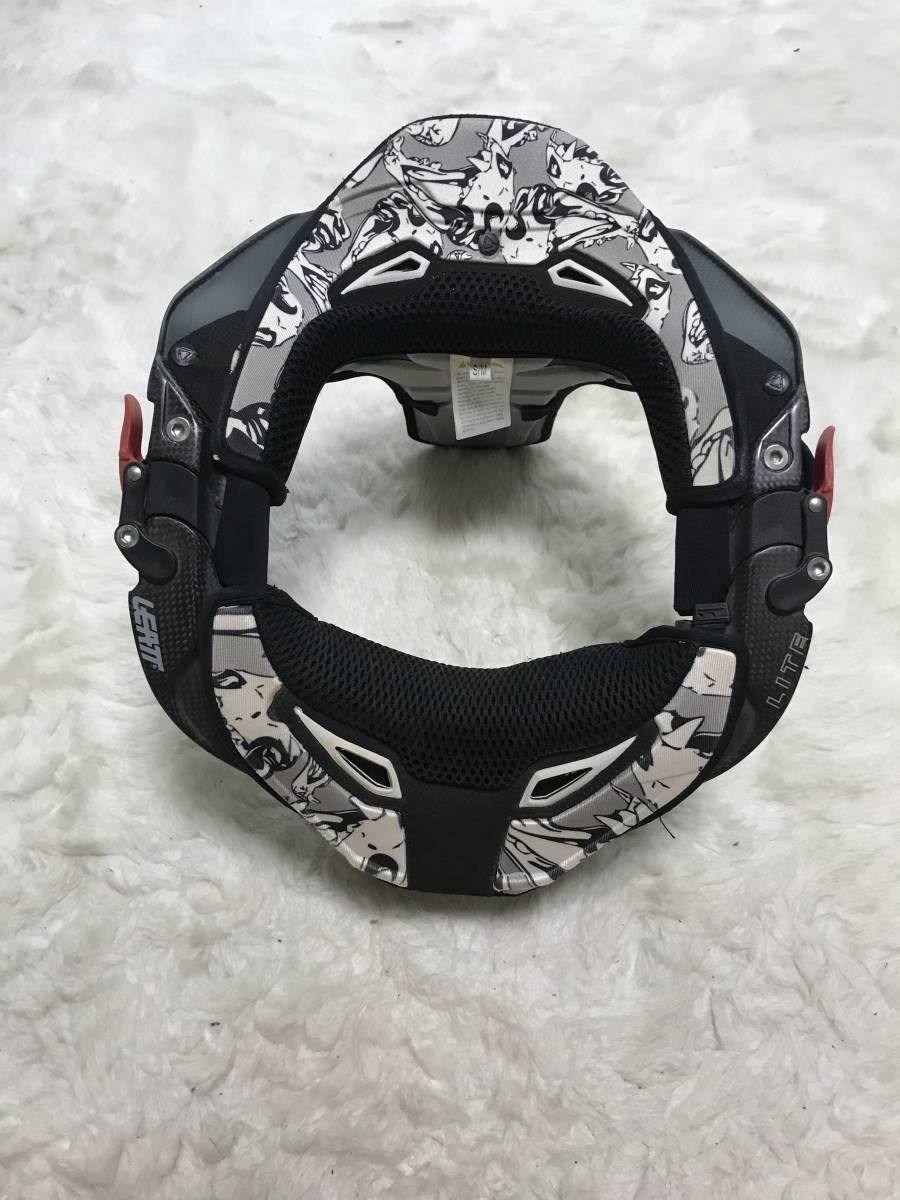 Leatt GPX Carbon Brace Pro Lite Neck 6.5 | L⁄XL Front Pack LEATT - 0