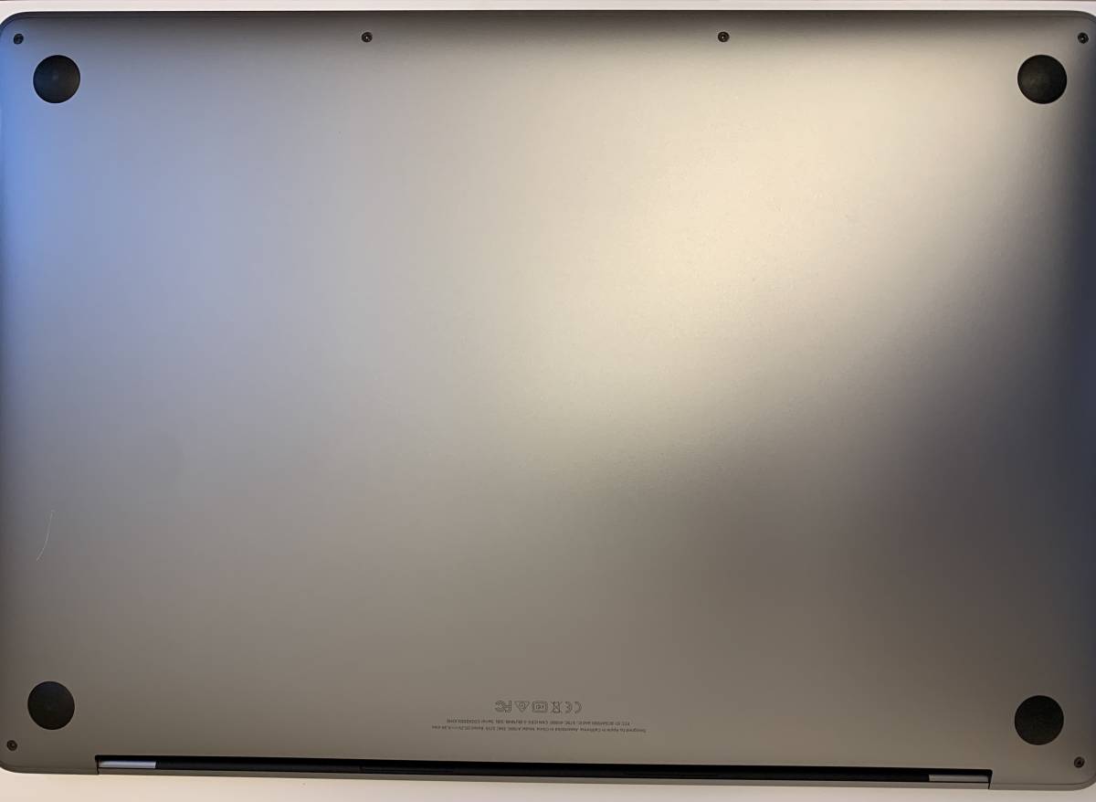 Apple MacBook Pro 15-inch 15インチ 2018 モデル/Corei7 2.2GHz 6コア/16GB/SSD512GB/スペースグレイ_2