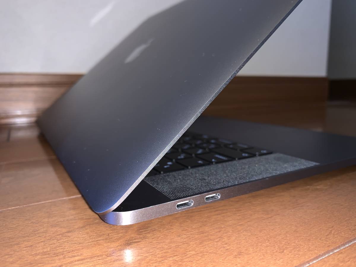 Apple MacBook Pro 15-inch 15インチ 2018 モデル/Corei7 2.2GHz 6コア/16GB/SSD512GB/スペースグレイ_5