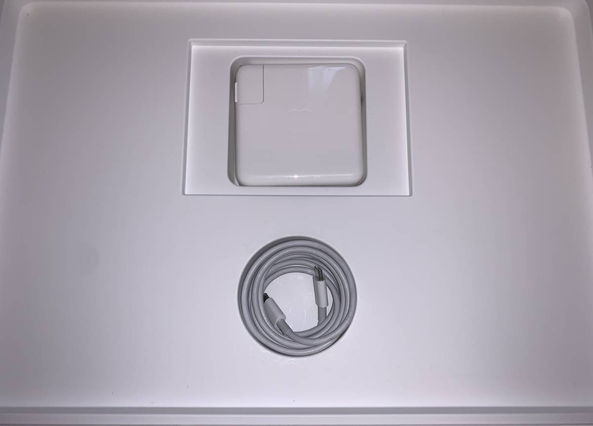 Apple MacBook Pro 15-inch 15インチ 2018 モデル/Corei7 2.2GHz 6コア/16GB/SSD512GB/スペースグレイ_9