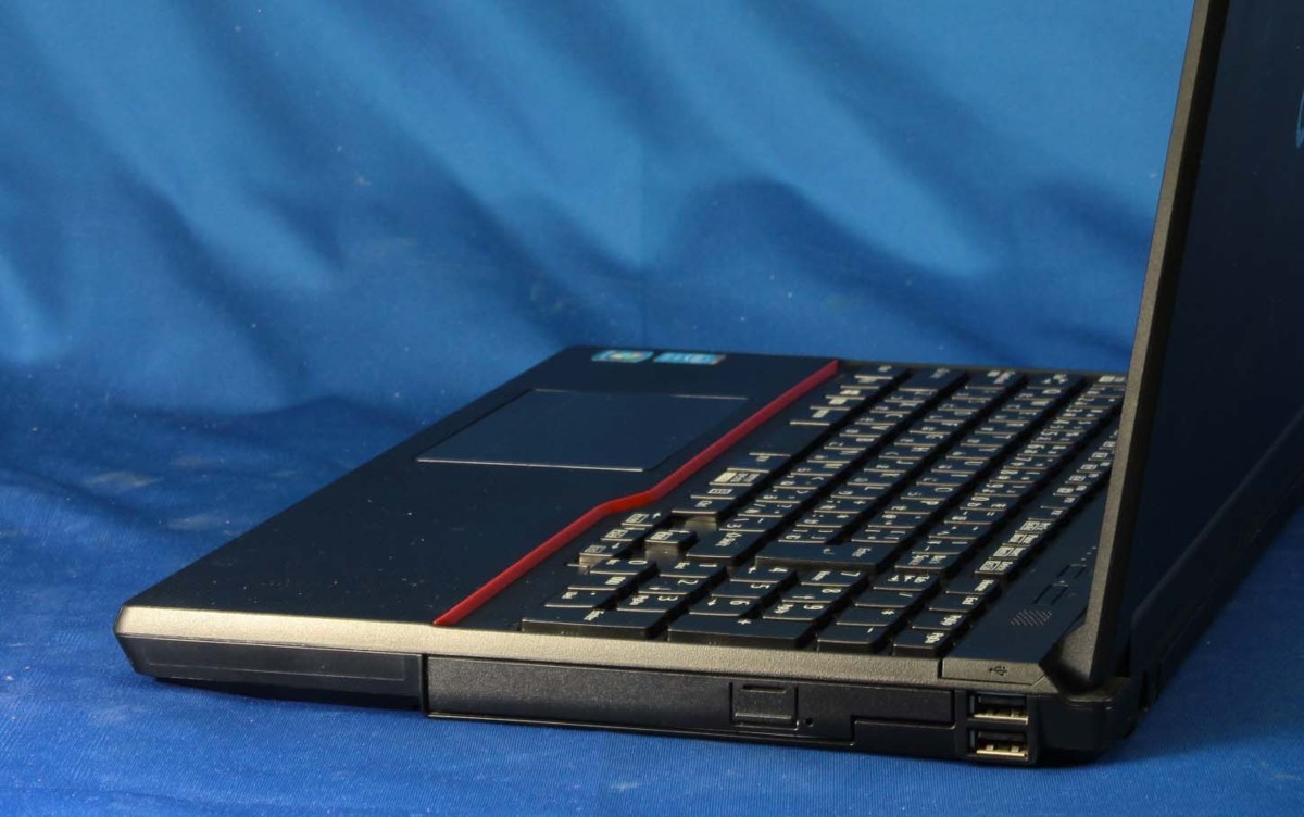 富士通 LIFEBOOK lifebook A744⁄H A744⁄K ノートパソコン Win7 a744⁄H