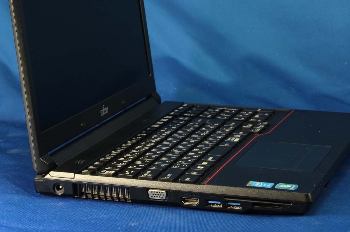 富士通 LIFEBOOK lifebook A744⁄H A744⁄K ノートパソコン Win7 a744⁄H