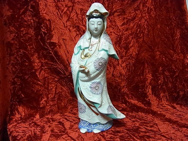 九谷焼？観音様 九谷焼 観音様 観音菩薩 金彩 骨董 菊仙｜Yahoo!フリマ（旧