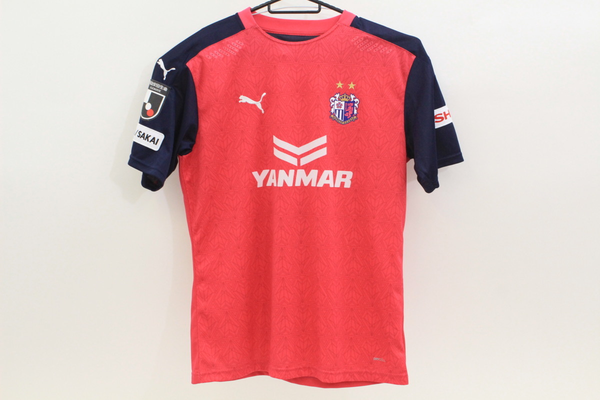 限定セール，大人気 PUMA プーマ セレッソ大阪 ユニフォーム 松田陸 4XL ウエア A1149(Jリーグ)｜売買されたオークション情報、yahooの商品情報をアーカイブ公開 - オークファン ユニフォーム