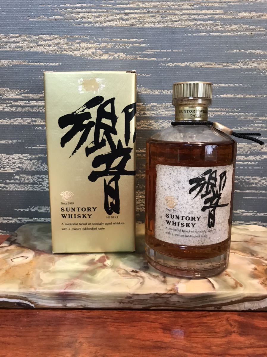 サントリー 響 SUNTORY HIBIKI 金キャップ 裏ゴールドラベル 古酒 箱