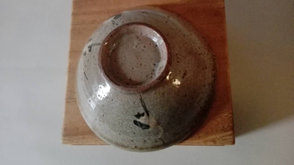 鶴 古い陶器 茶道具 平茶碗 時代 旧家 高麗茶碗 朝鮮 古志野 古織部 