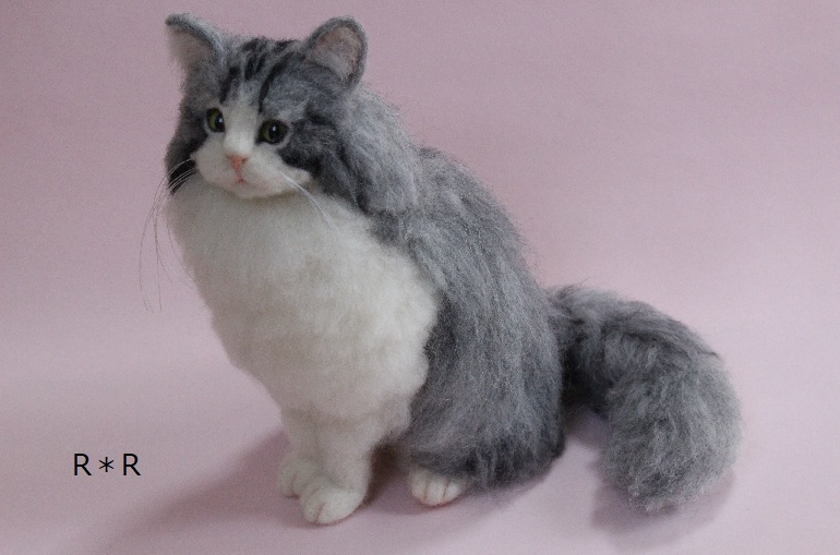 R＊R 羊毛フェルト 猫 ノルウェージャン フォレストキャット 長毛種