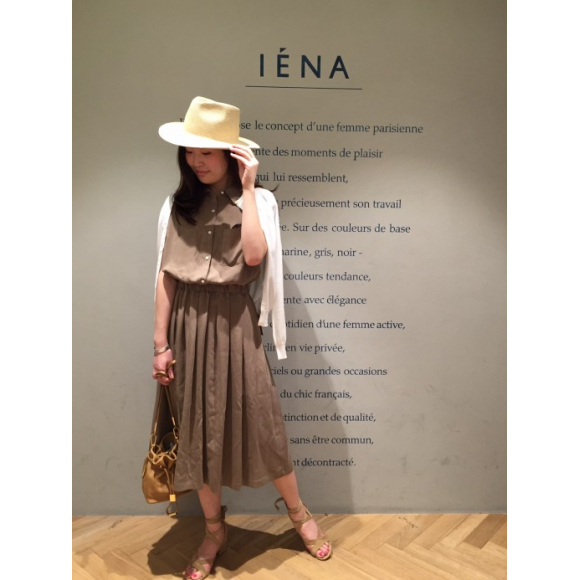 定価900円 イエナ Classy とろみ素材は テンセルシャツワンピ イエナ 売買されたオークション情報 Yahooの商品情報をアーカイブ公開 オークファン Aucfan Com 定価900円 イエナ Classy とろみ素材は テンセルシャツワンピ イエナ 売買されたオークション情報 Yahooの商品情報をアーカイブ公開 オークファン Aucfan Com