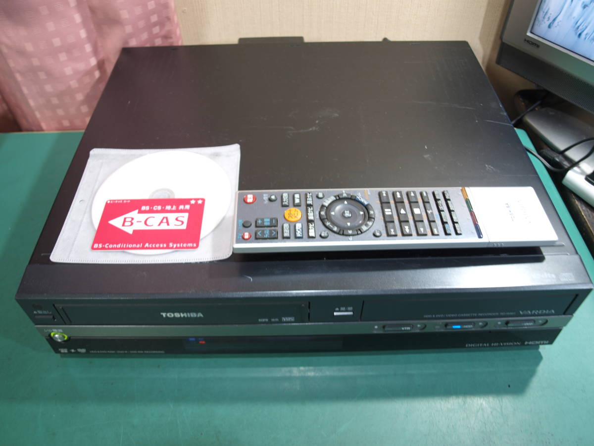 動作品 東芝 VARDIA RD-W301 VHS一体型HDD⁄DVDレコーダー - メルカリ