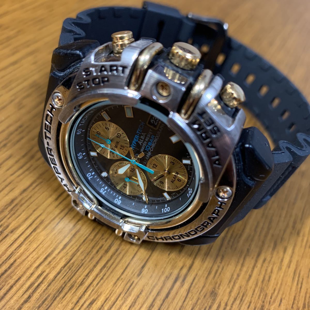 電池交換済み☆ALBA FIELD GEAR・コンパスデザイン・メンズ・新NATO 