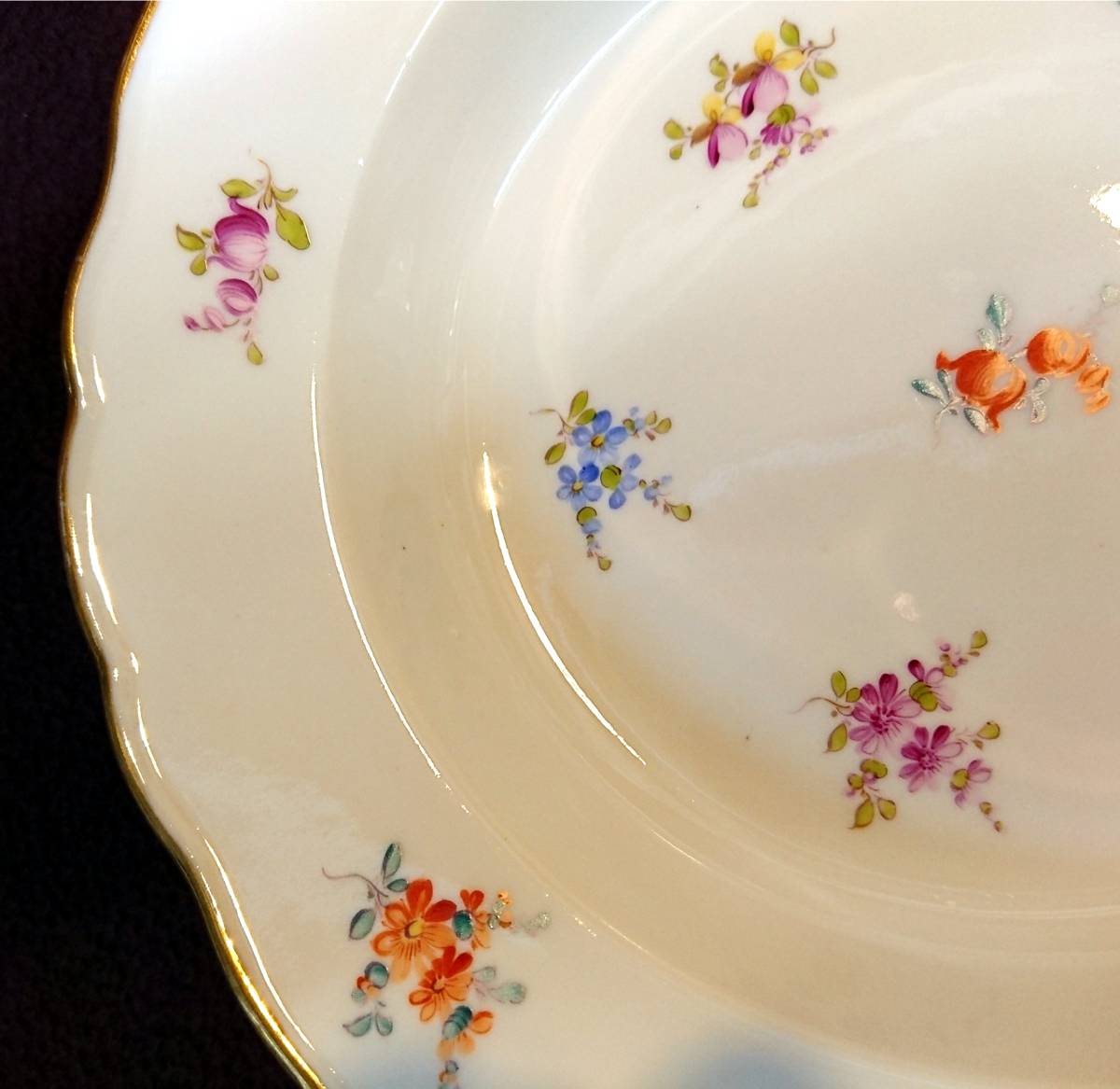 B 美麗 マイセン ドイツ スープ・プレート ハンドペイント 可憐 花絵