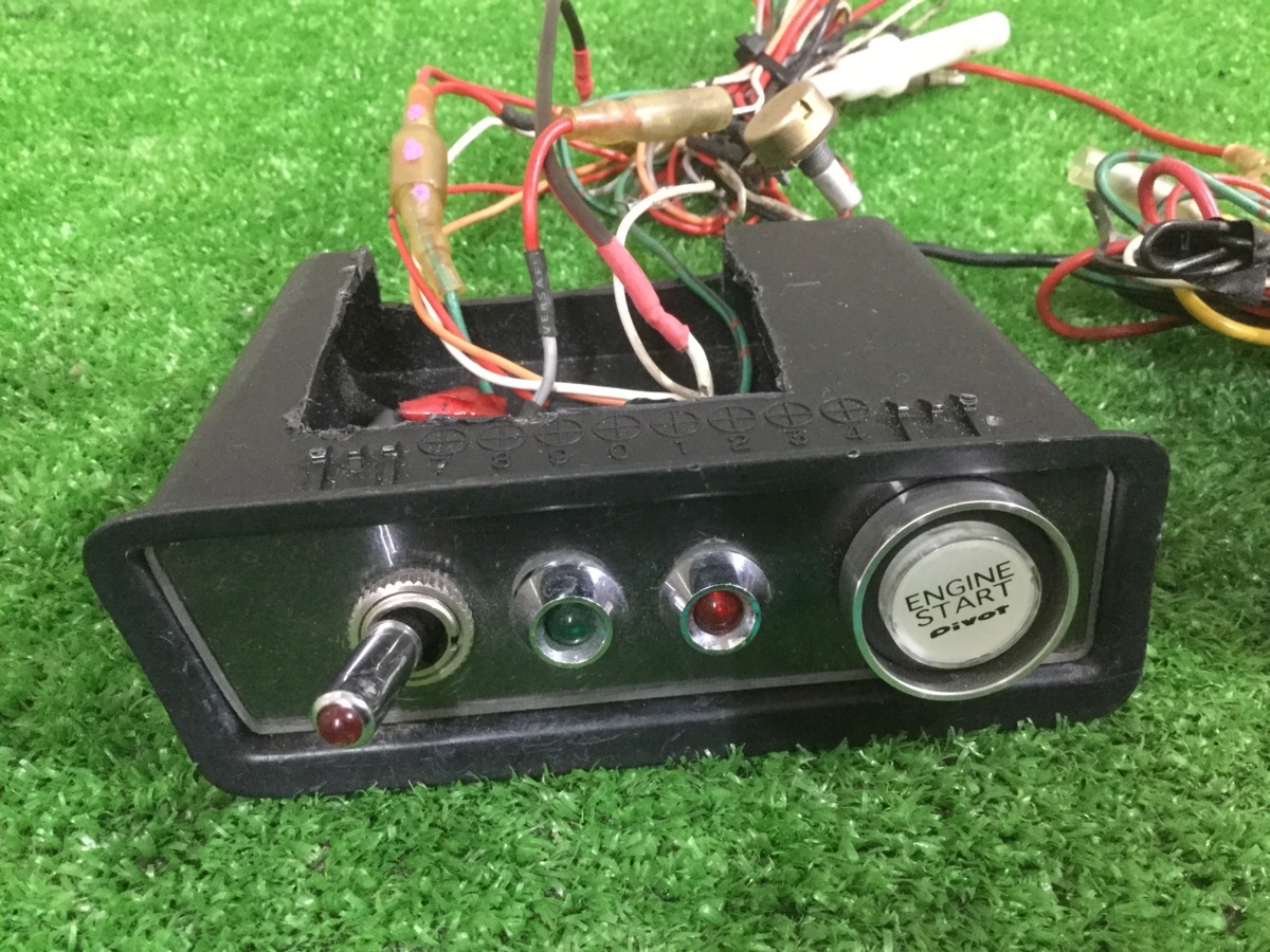 pivot ピボット プッシュスタート エンジンスターター ロードスター
