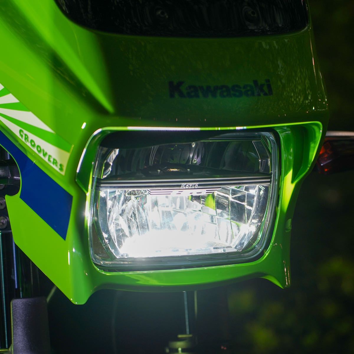 ZRX1200DAEG 小糸製作所 LEDヘッドライト DAEG ダエグ zrx1200r 