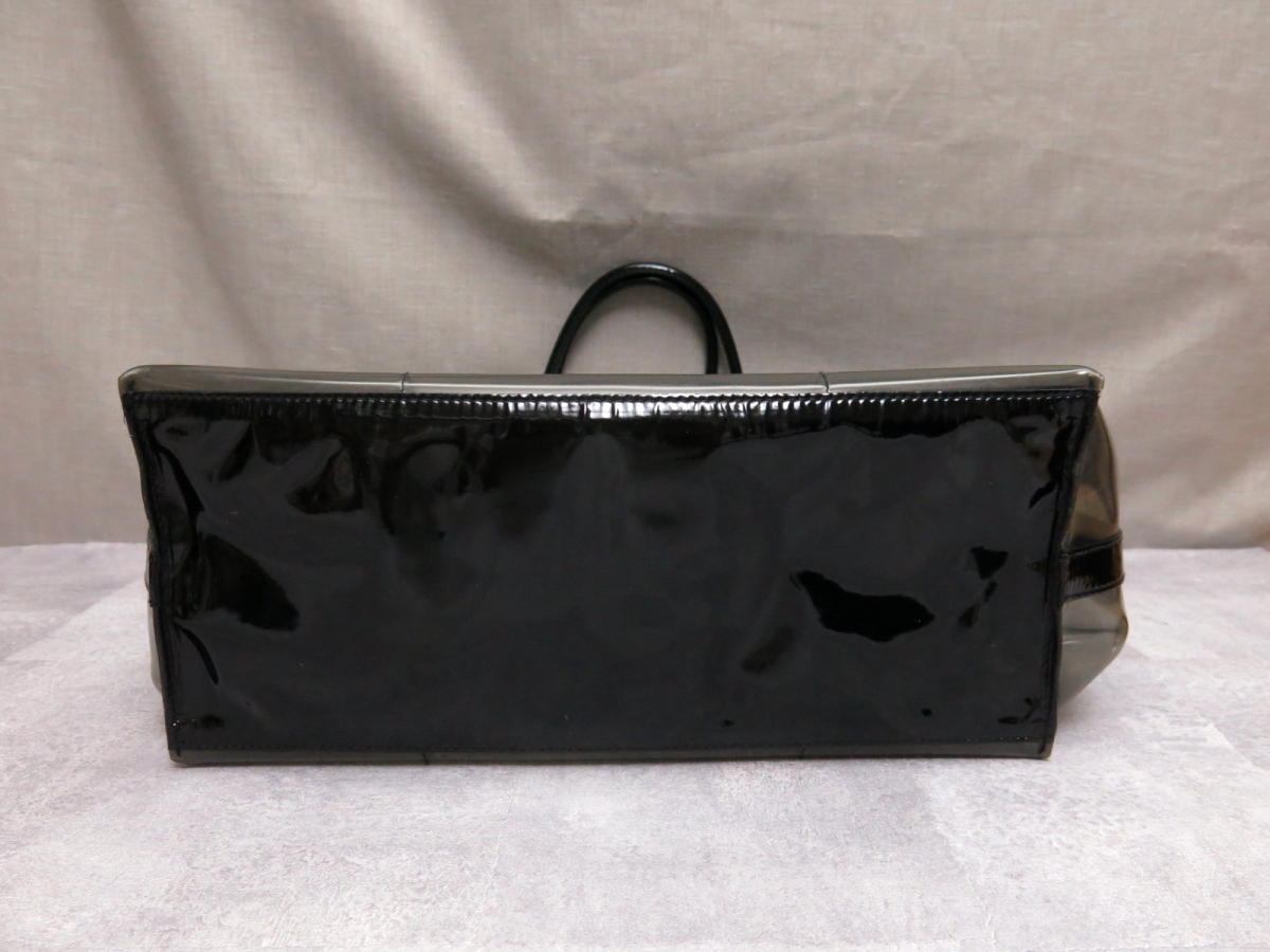 ○超美品○FURLA フルラ○クリア素材 エナメル パテント 本革 ○超美品○FURLA フルラ○クリア素材 エナメル パテント 本革